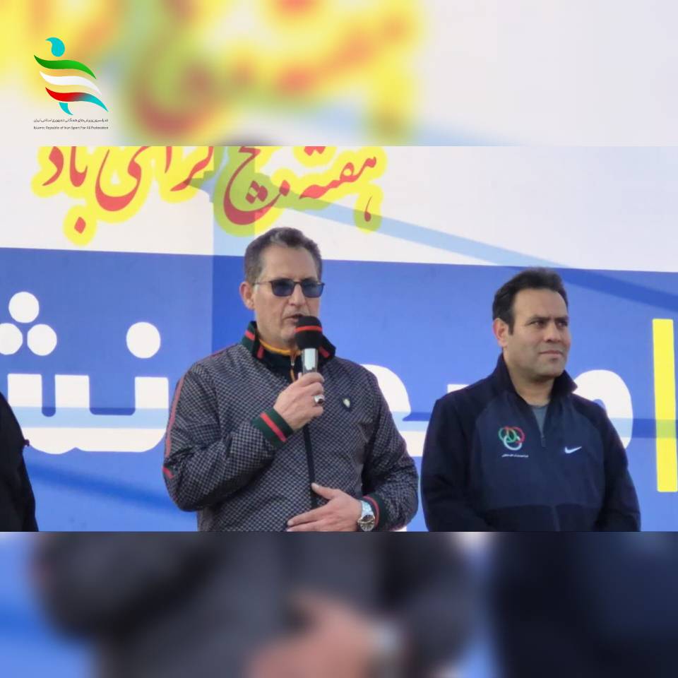 برگزاری همایش‌ پنجشنبه‌ها با ورزش روزانه به مناسبت هفته بسیج با مشارکت ۲ هزار نفری زنجانی‌ها پخش زنده از شبکه ۳ سیما